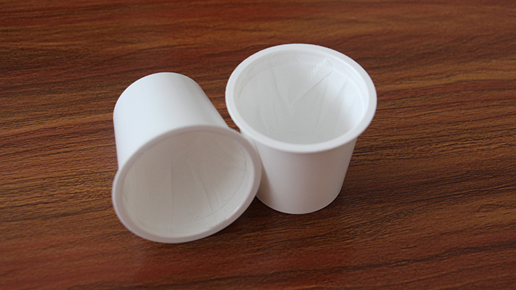 全自動(dòng)過(guò)濾杯焊接機(jī)HD-0630