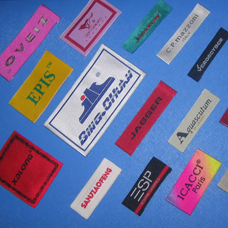 高速型商標剪切機 HD-1310 高速型商標剪切機 HD-1310