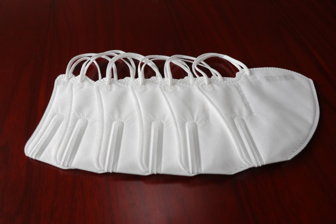 高速KN95折疊口罩機HD-11502 高速KN95折疊口罩機HD-11502