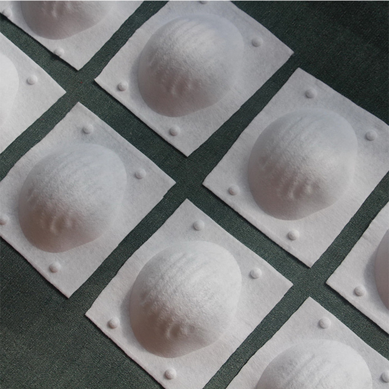 四工位杯型口罩定型剪切機HD-11704 四工位杯型口罩定型剪切機HD-11704